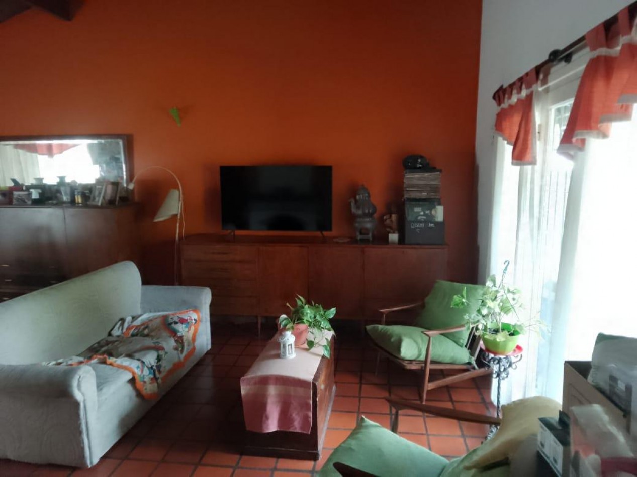IMPORTANTE PREDIO CON IMPECABLE CHALET EN CORONEL VIDAL. IDEAL DESARROLLO TURISTICO. 5200 METROS CUADRADOS CERCANO A RUTA 2