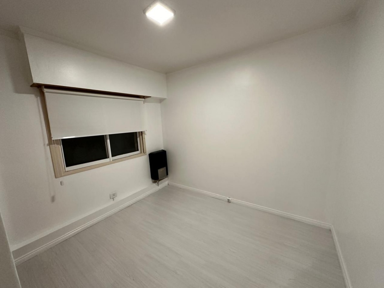 VENTA DEPARTAMENTO 3 AMB A LA CALLE CON BALCON - MODERNIZADO CON DETALLES DE CONFORT Y CALIDAD- ESPACIO DE COCHERA. PLAZA MITRE