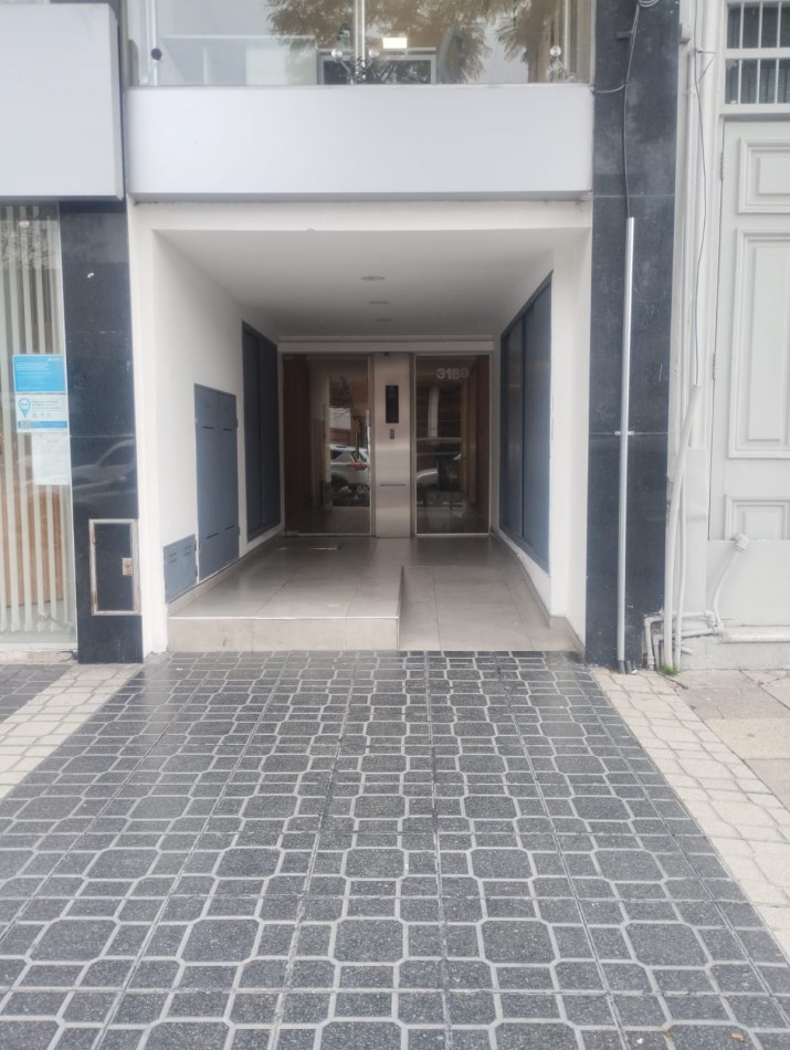 DEPARTAMENTO DE 2 AMBIENTES A LA CALLE. COLON E INDEPENDENCIA. ALQULER 24 MESES