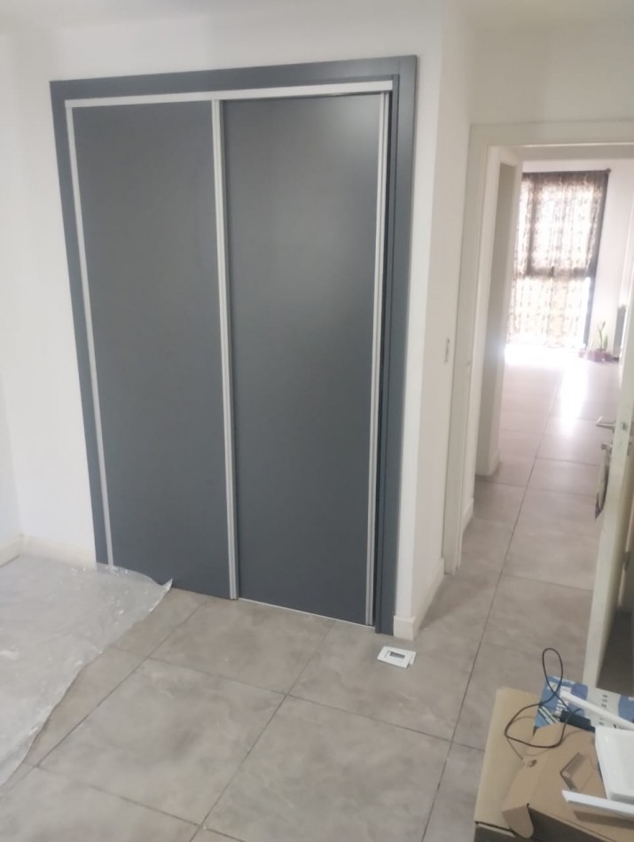 DEPARTAMENTO DE 2 AMBIENTES A LA CALLE. COLON E INDEPENDENCIA. ALQULER 24 MESES