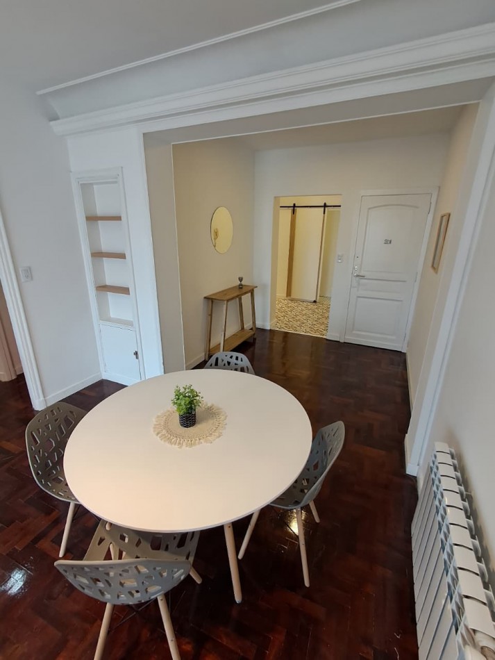 DEPARTAMENTO DE 3 AMBIENTES EXTERNO. RECICLADO A NUEVO. 