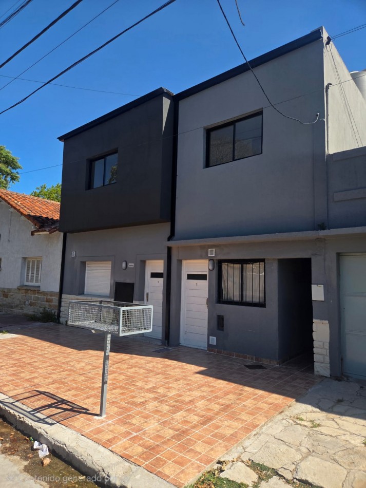 EN VENTA PH DE 3 AMBIENTES A LA CALLE. EN DUPLEX. DON BOSCO