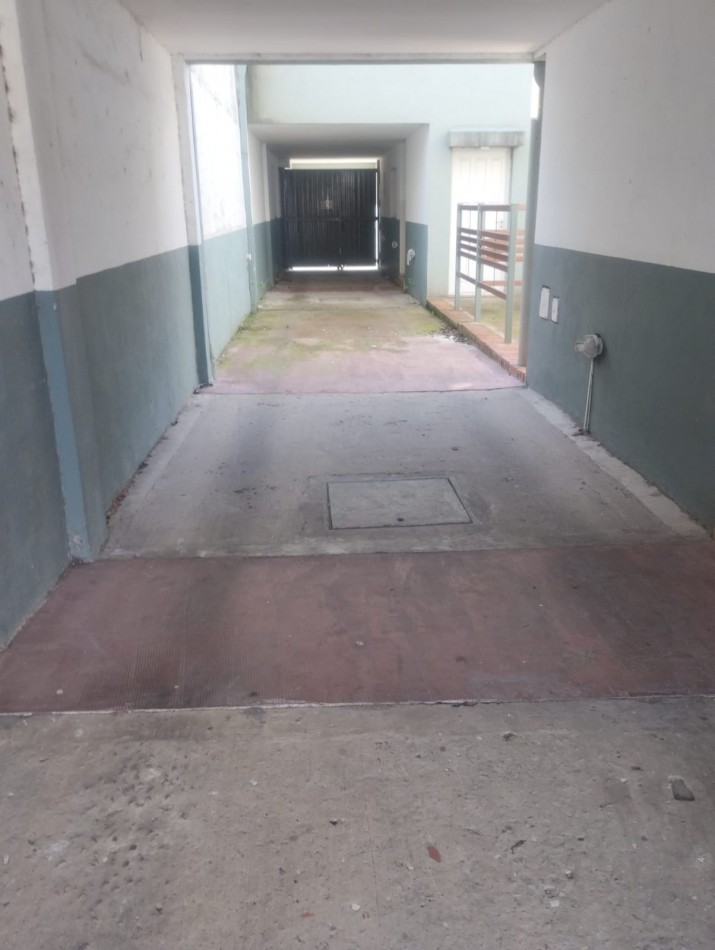 ALQUILER PH DE 2 AMBIENTES CON PATIO Y ESPACIO DE COCHERA. MAGALLANES Y GIANELLI