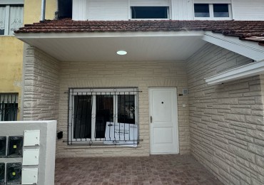 PH DE 3 AMBIENTES EN PLANTA BAJA A LA CALLE. PATIO DE USO EXCLUSIVO. VILLA PRIMERA